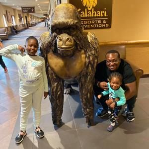 Meet your Posher, Lloyd